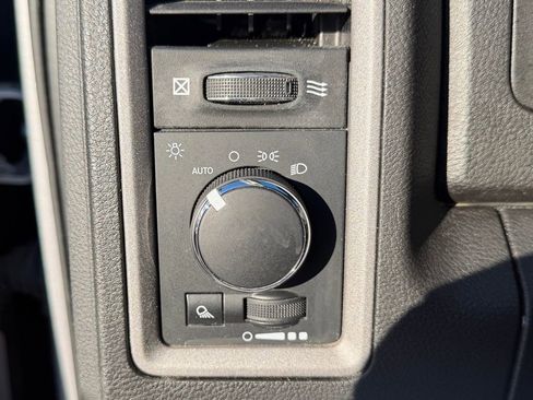 Used 2023 RAM 1500 Tradesman image 17