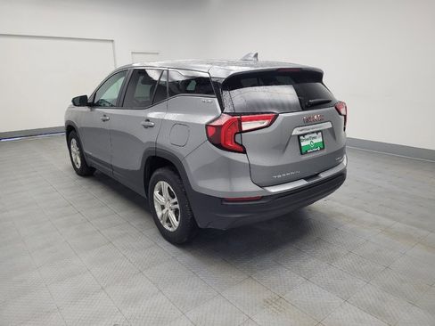 Used 2024 GMC Terrain SLE image 5