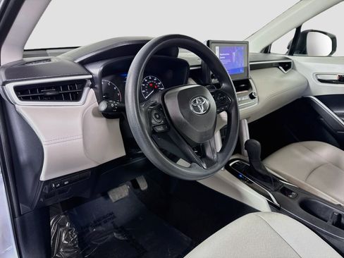 Used 2024 Toyota Corolla Cross L FWD image 22