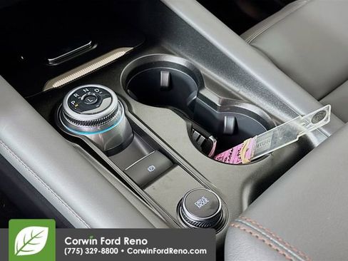 New 2025 Ford Explorer Active w/ Active Comfort Package image 19