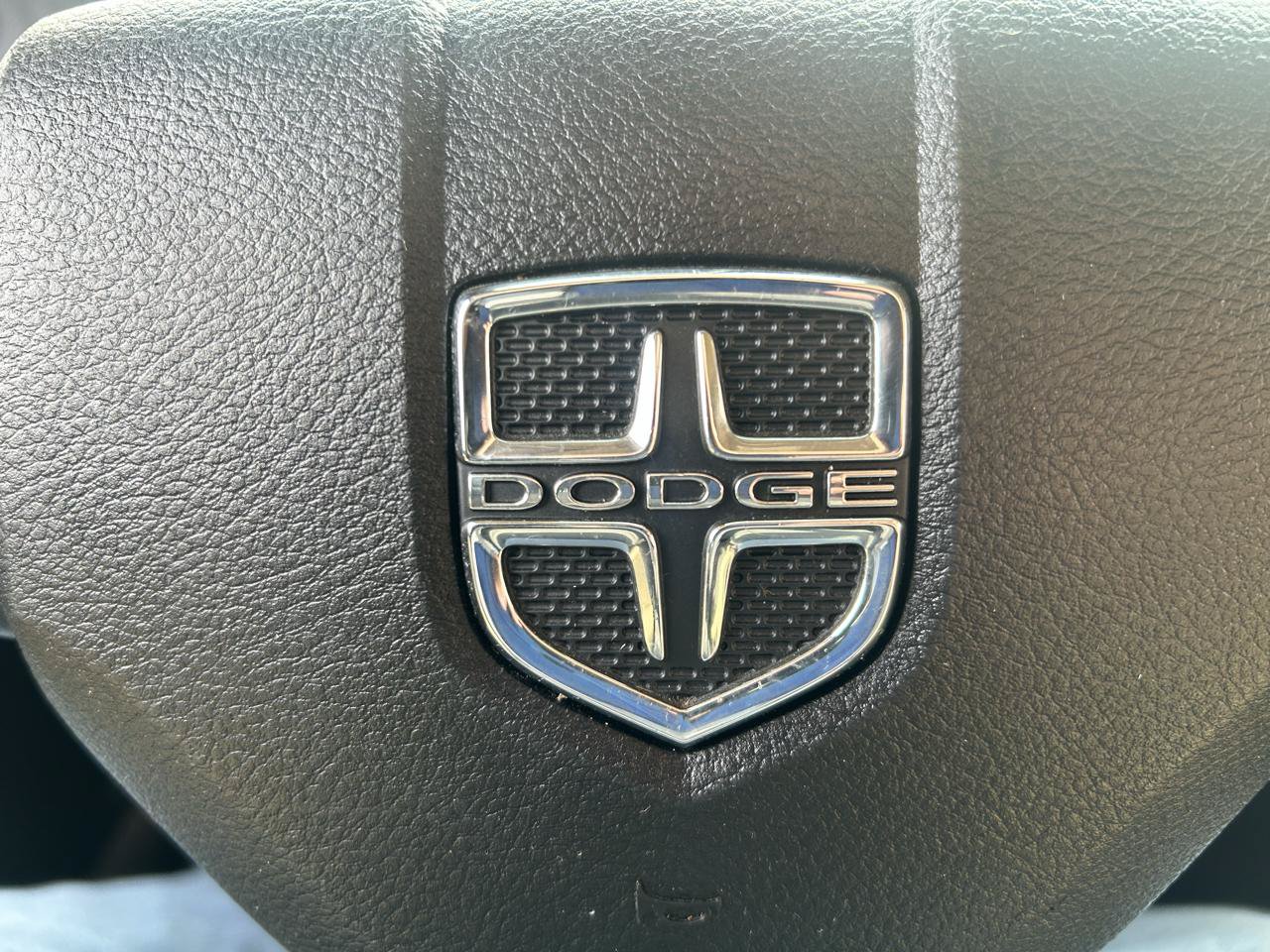 Used 2014 Dodge Avenger SE w/ Quick Order Package 27Z SE V6 FWD image 20