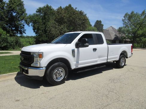Used 2020 Ford F250 XL w/ Power Equipment Group RWD image 21