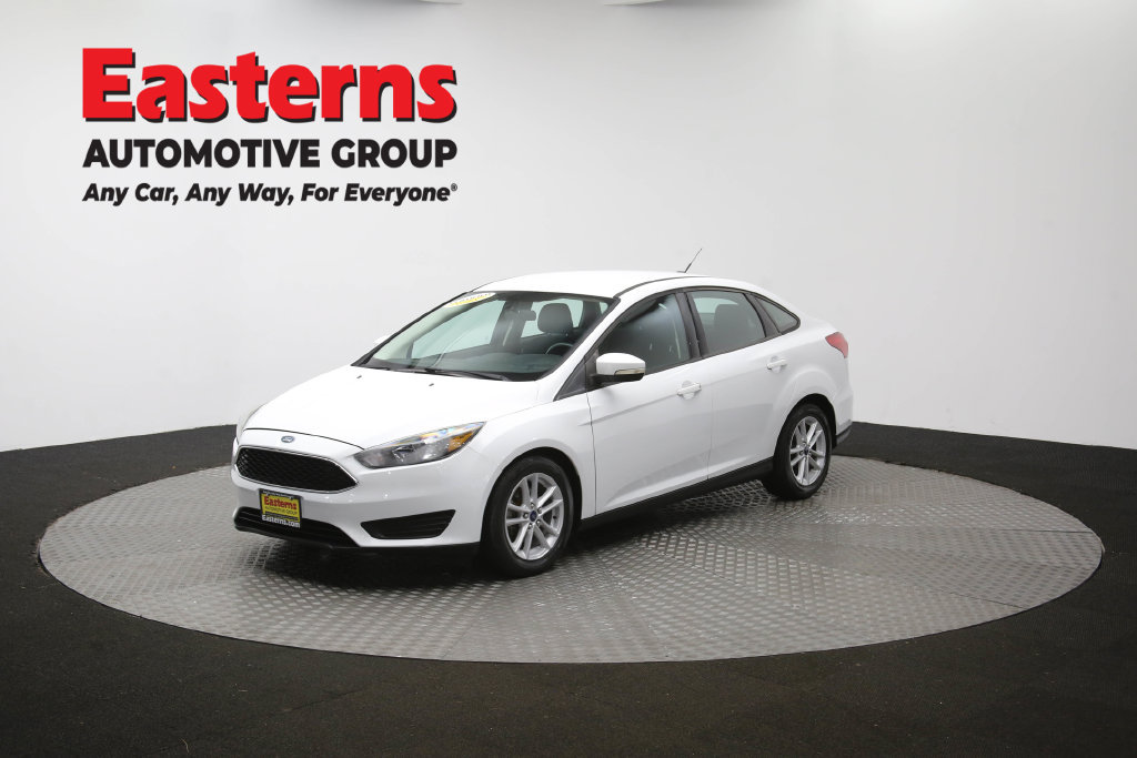Used 2018 Ford Focus SE w/ Cold Weather Package FWD image 55