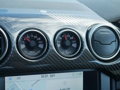 Used 2022 Ford Mustang Shelby GT500 w/ Carbon Fiber Track Pack RWD image 21