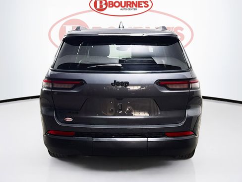 Used 2022 Jeep Grand Cherokee L Laredo image 10