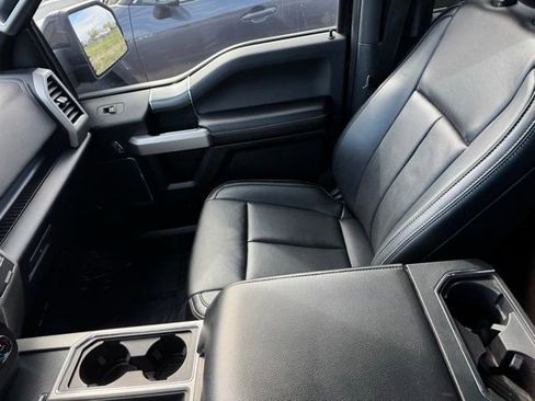 Used 2019 Ford F150 Lariat w/ Equipment Group 502A Luxury AWD/4WD image 24