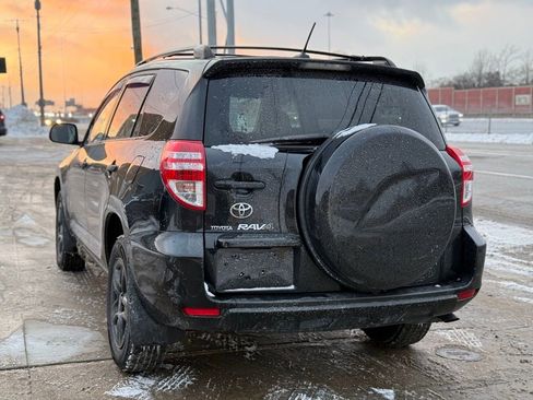 Used 2010 Toyota RAV4 2WD image 9