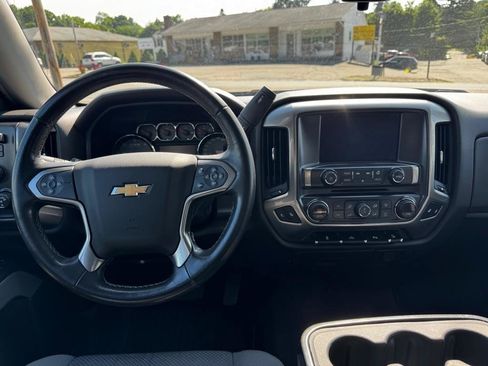 Used 2019 Chevrolet Silverado 1500 LT w/ All Star Edition AWD/4WD image 17
