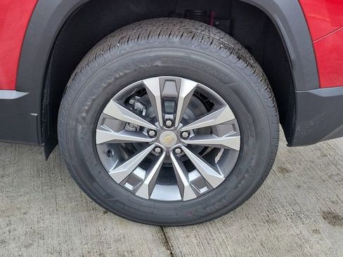 New 2026 Chevrolet Equinox LT w/ Convenience Package II image 5