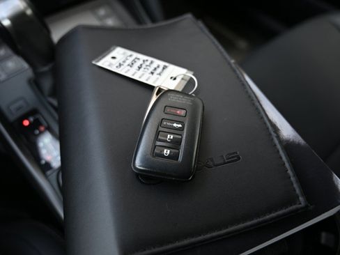 Used 2023 Lexus IS 300 AWD w/ Premium Package image 34