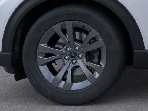 New 2026 Ford Explorer Active w/ Active Comfort Package image 19