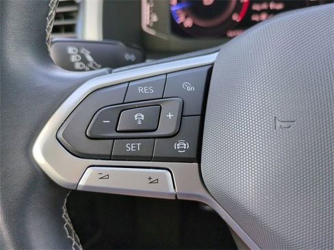 Used 2022 Volkswagen Atlas SE image 25