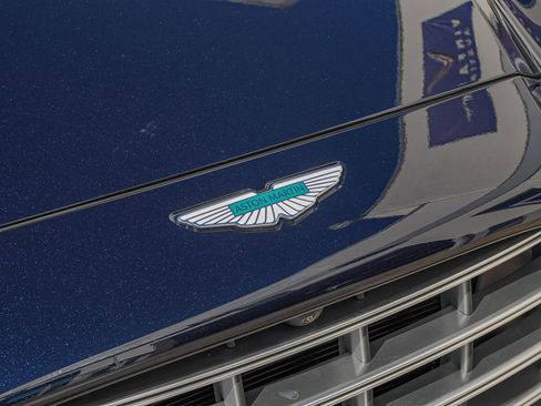 New 2026 Aston Martin DBX 707 image 4