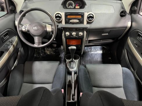 Used 2006 Scion xA Base image 12