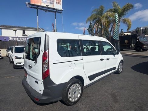 Used 2015 Ford Transit Connect XL FWD image 3