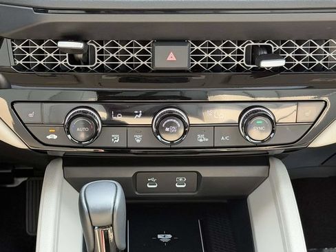 Certified 2025 Honda Accord EX-L image 14