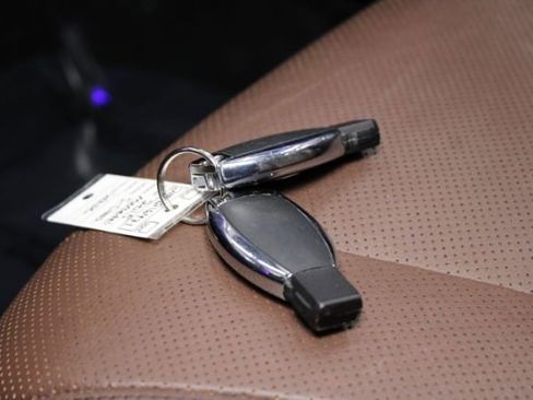 Used 2015 Mercedes-Benz S 550 4MATIC image 15