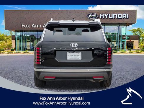 Certified 2026 Hyundai Palisade SEL image 4