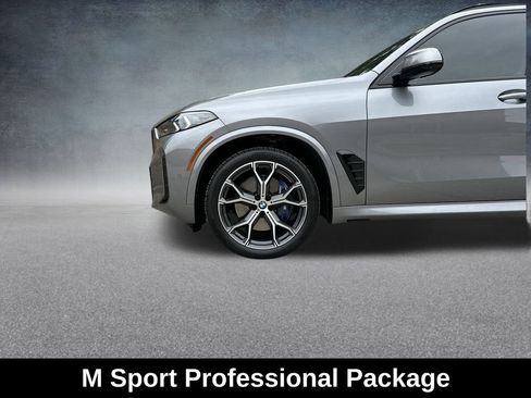 Used 2024 BMW X5 xDrive40i w/ M Sport Package image 14