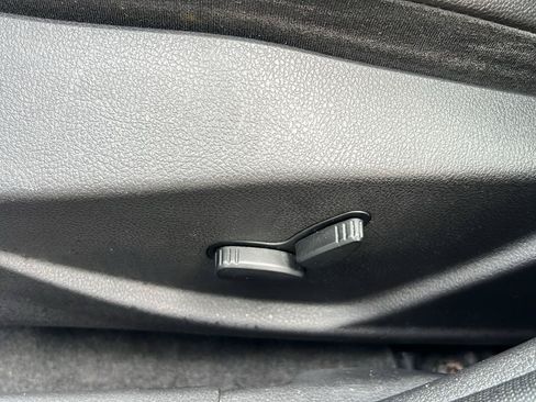 Used 2014 Ford Focus SE w/ Equipment Group 201A FWD image 15