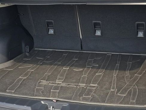 Certified 2022 Subaru Forester Limited image 9