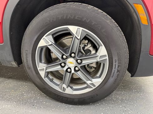 Used 2025 Chevrolet Blazer LT image 21