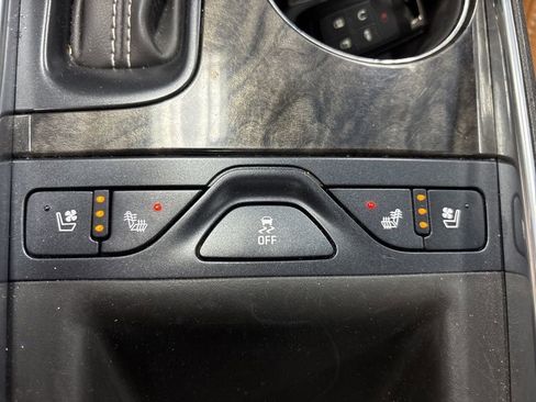 Certified 2015 Chevrolet Impala LTZ FWD image 36