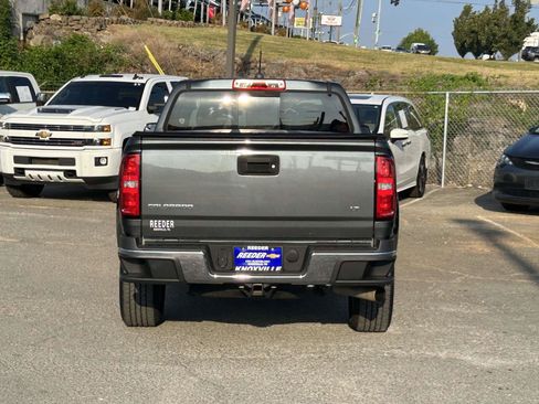 Used 2017 Chevrolet Colorado LT w/ Luxury Package, Chrome AWD/4WD image 6