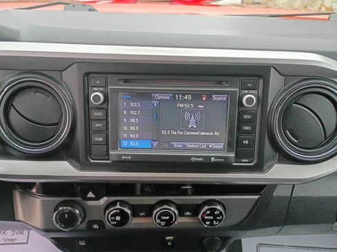 Used 2016 Toyota Tacoma 4x4 Double Cab image 24