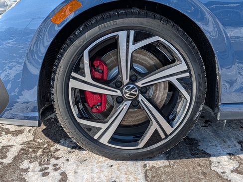 New 2026 Volkswagen GTI SE image 5