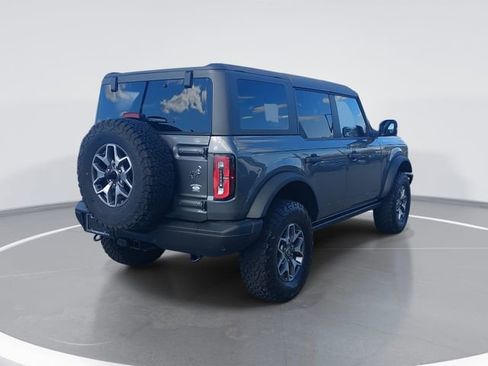 Used 2024 Ford Bronco Badlands AWD/4WD image 3