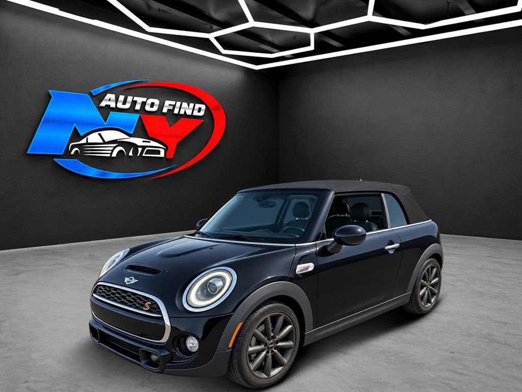 Used 2019 MINI Cooper S FWD image 1