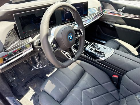 New 2026 BMW i7 eDrive50 w/ Executive Package RWD image 24