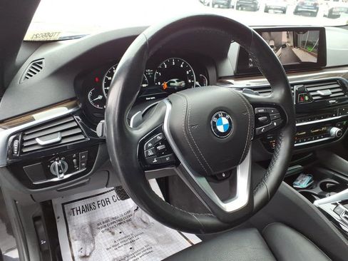 Used 2019 BMW 540i xDrive w/ Premium Package image 16