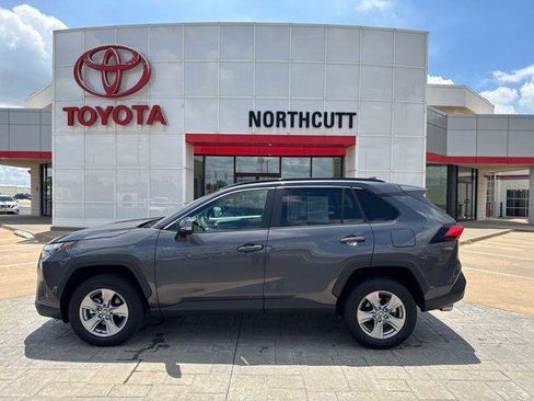 Certified 2025 Toyota RAV4 XLE FWD image 1