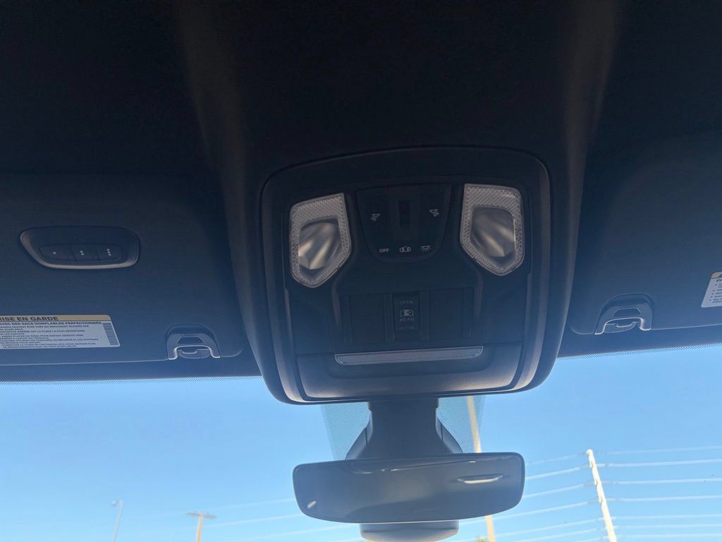 Used 2022 RAM 1500 Big Horn AWD/4WD image 20