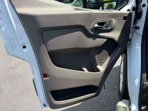 Used 2025 Ford Transit 250 Low Roof w/ Exterior Upgrade Package RWD image 17