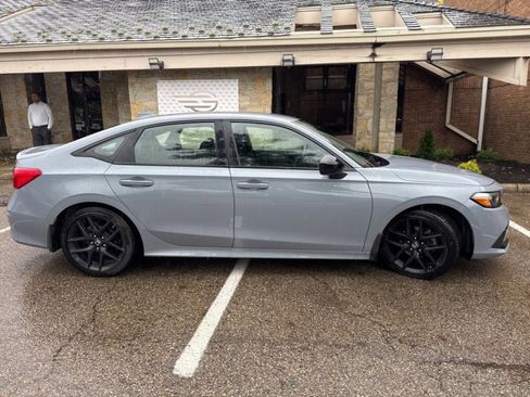 Used 2024 Honda Civic Sport image 6