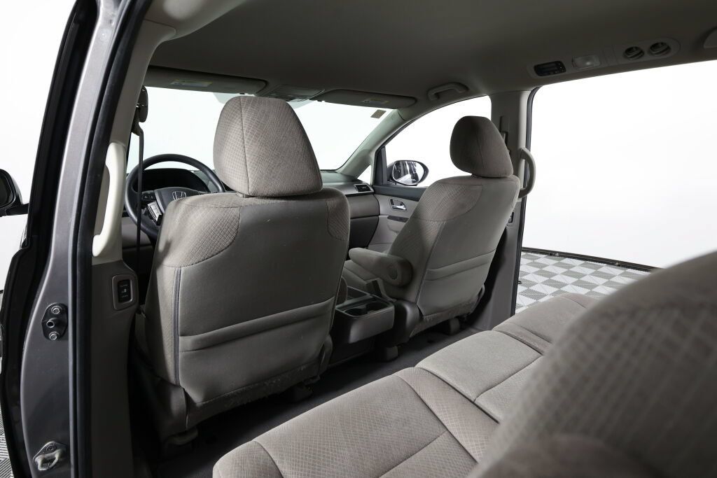 Used 2015 Honda Odyssey EX image 14