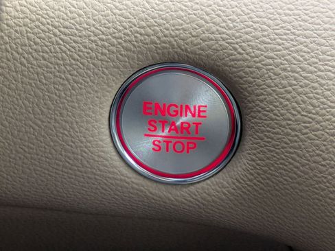 Used 2022 Acura TLX image 16