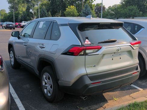 Certified 2025 Toyota RAV4 LE AWD/4WD image 3