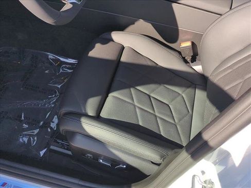 New 2027 BMW 530i w/ M Sport Package RWD image 4