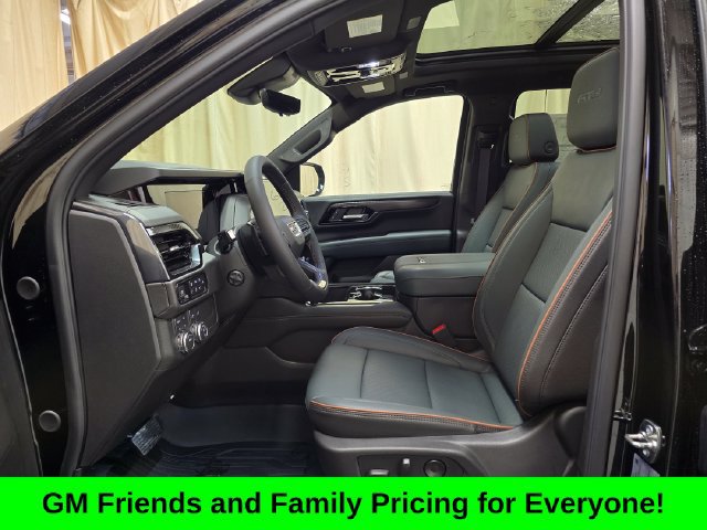 New 2026 GMC Yukon XL AT4 w/ AT4 Premium Package AWD/4WD image 16