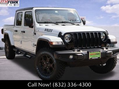 Used 2023 Jeep Gladiator Sport
