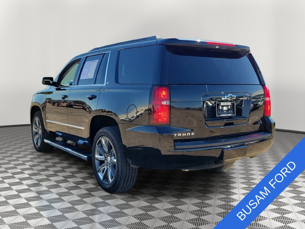 Used 2018 Chevrolet Tahoe LT w/ LT Signature Package AWD/4WD image 3