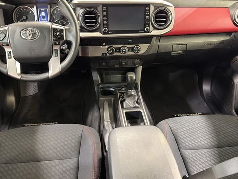 Used 2023 Toyota Tacoma SR5 RWD image 18