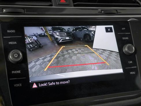 Used 2024 Volkswagen Tiguan S AWD/4WD image 7