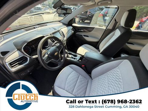 Used 2018 Chevrolet Equinox LS FWD image 12