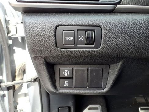 Used 2019 Honda Accord Sport image 15