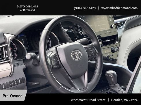 Used 2023 Toyota Camry SE w/ Cold Weather Package FWD image 13